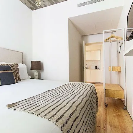Luxury T.m. Flat With A View Lisbon