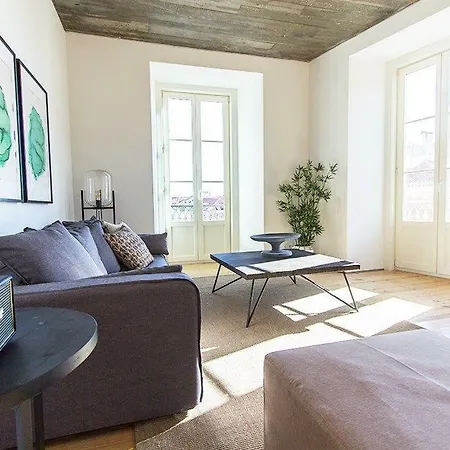Luxury T.m. Flat With A View Lisbon