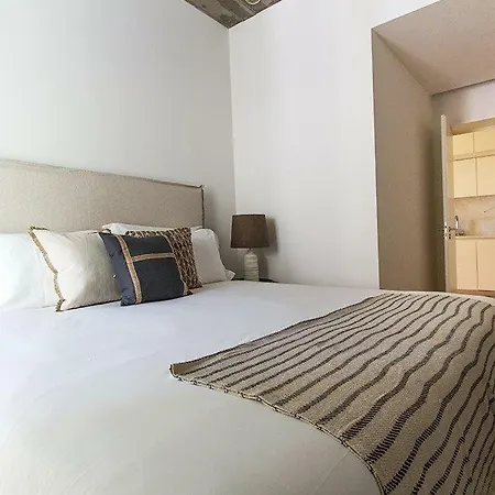 Luxury T.m. Flat With A View * Lissabon