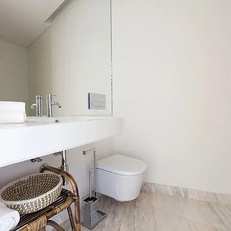 Luxury T.m. Flat With A View