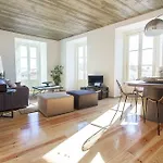 Luxury T.m. Flat With A View Lisbon