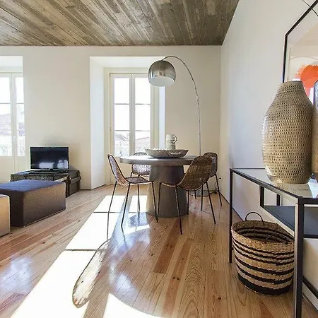 Luxury T.m. Flat With A View Apartamento