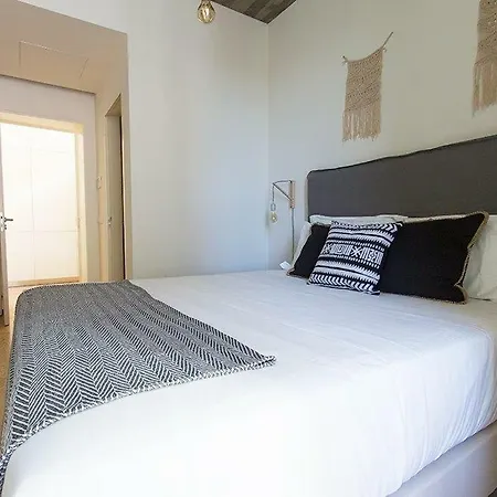 Luxury T.m. Flat With A View